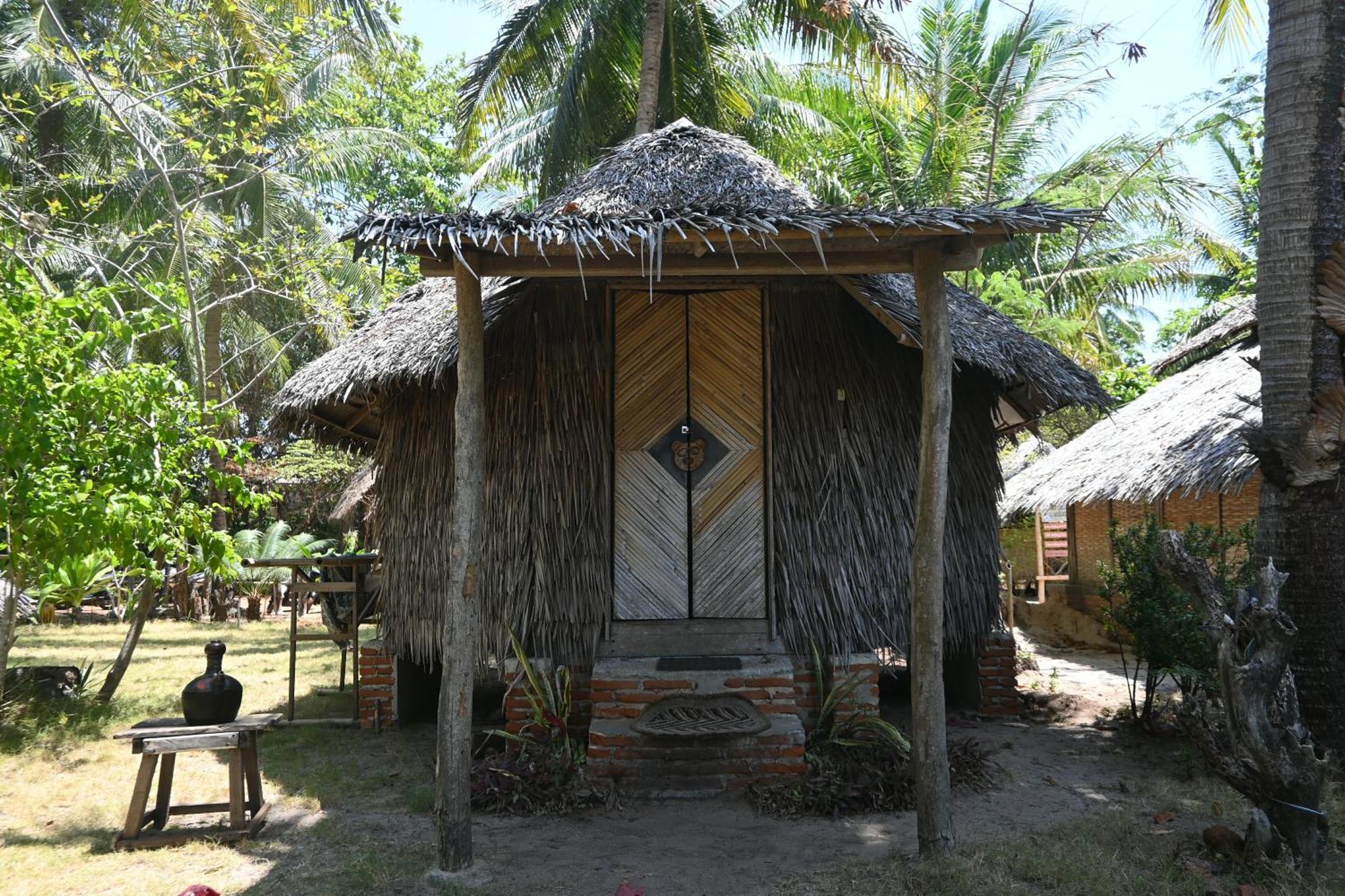 Bunga Jabe Villa การีมุนยาวา ภายนอก รูปภาพ