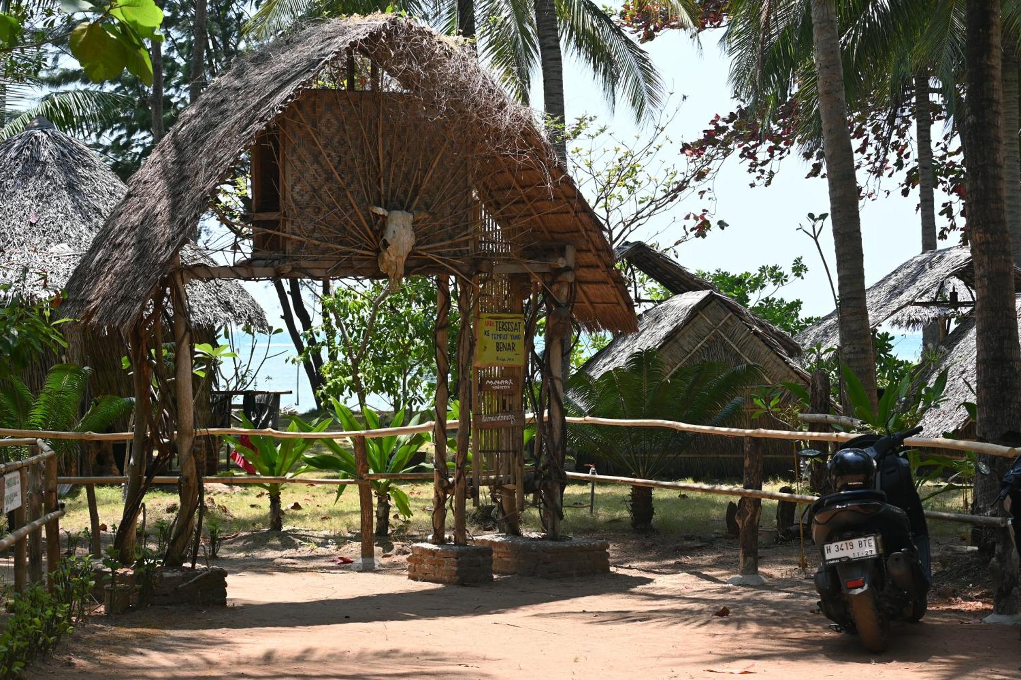 Bunga Jabe Villa การีมุนยาวา ภายนอก รูปภาพ